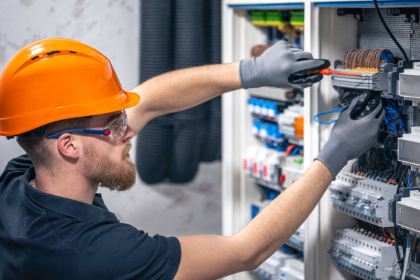 Best Commercial Electrician Services  in Grenelefe, FL